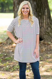 Half Sleeve Piko Tunic - White/Burgundy - Piko Clothing
