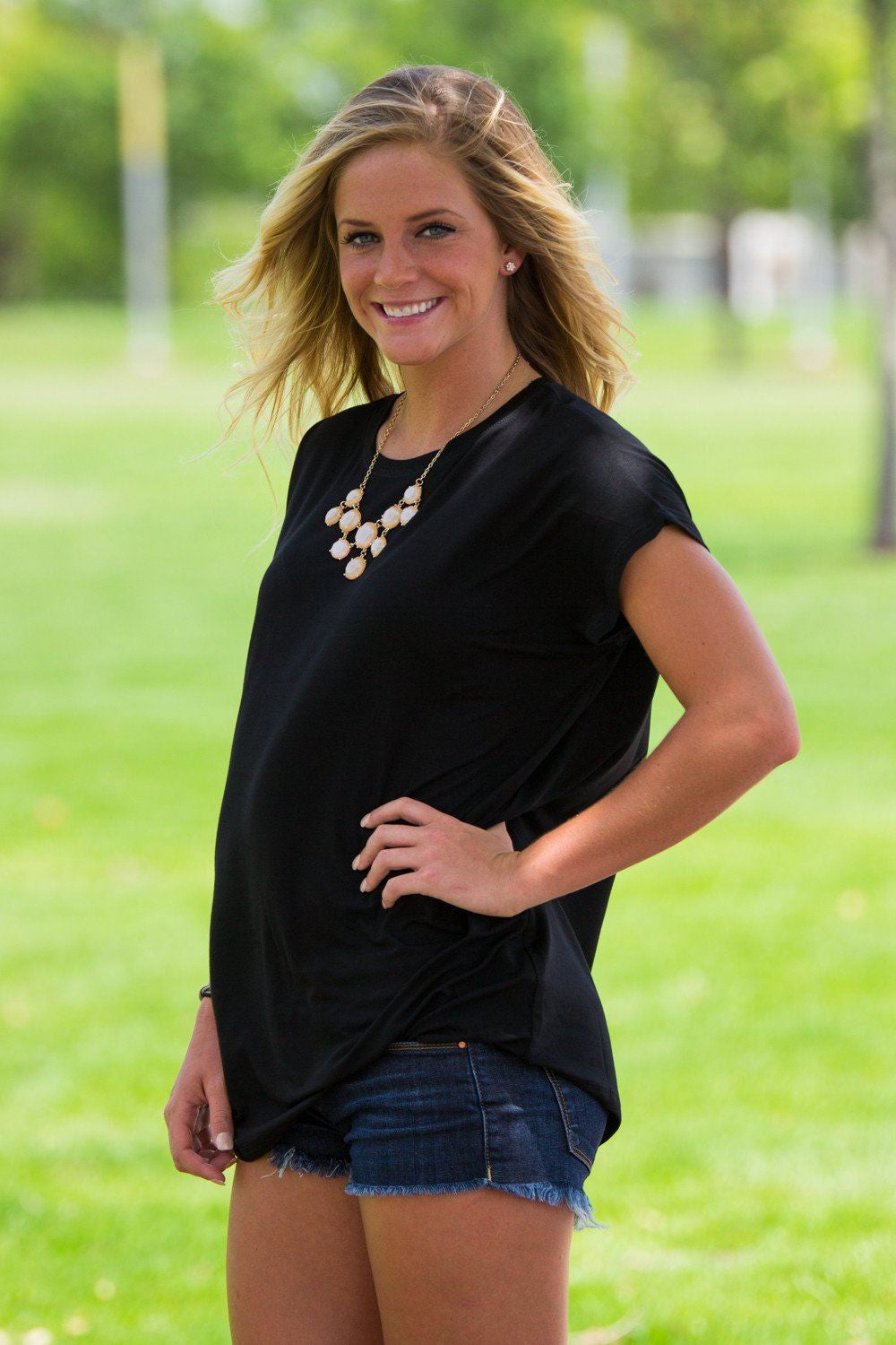 Short Sleeve Rolled Sleeve Piko Top - Black - Piko Clothing