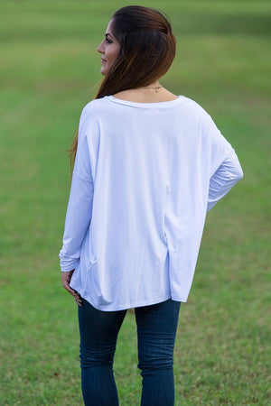 Long Sleeve V-Neck Piko Top - White - Piko Clothing