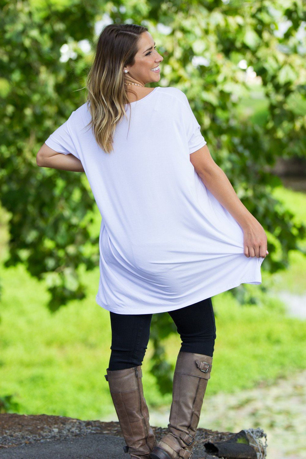 Short Sleeve V-Neck Piko Tunic - White - Piko Clothing